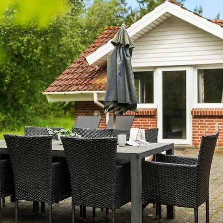 4 Bedroom Pet Friendly In Blavand