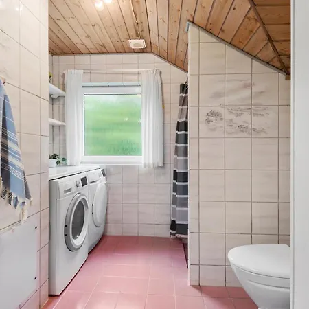 4 Bedroom Pet Friendly In Blavand בית נופש בלבאנד