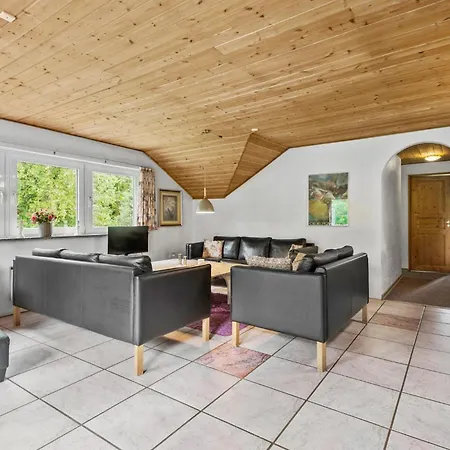 בית נופש 4 Bedroom Pet Friendly In Blavand